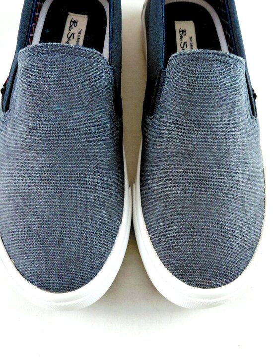 Ben Sherman Percy Slip On Sneakers Men\'s Size 8.5M Navy Blue Canvas